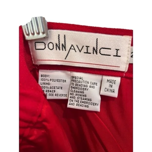 Donna Vinci Plus Size Red Midi Back Zip Kick Pleat Gold Embellished Skirt 20 - Picture 3 of 4